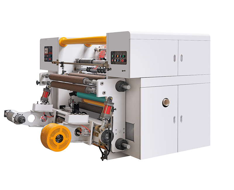 Mașină computerizată de tăiere și rebobinare de mare viteză